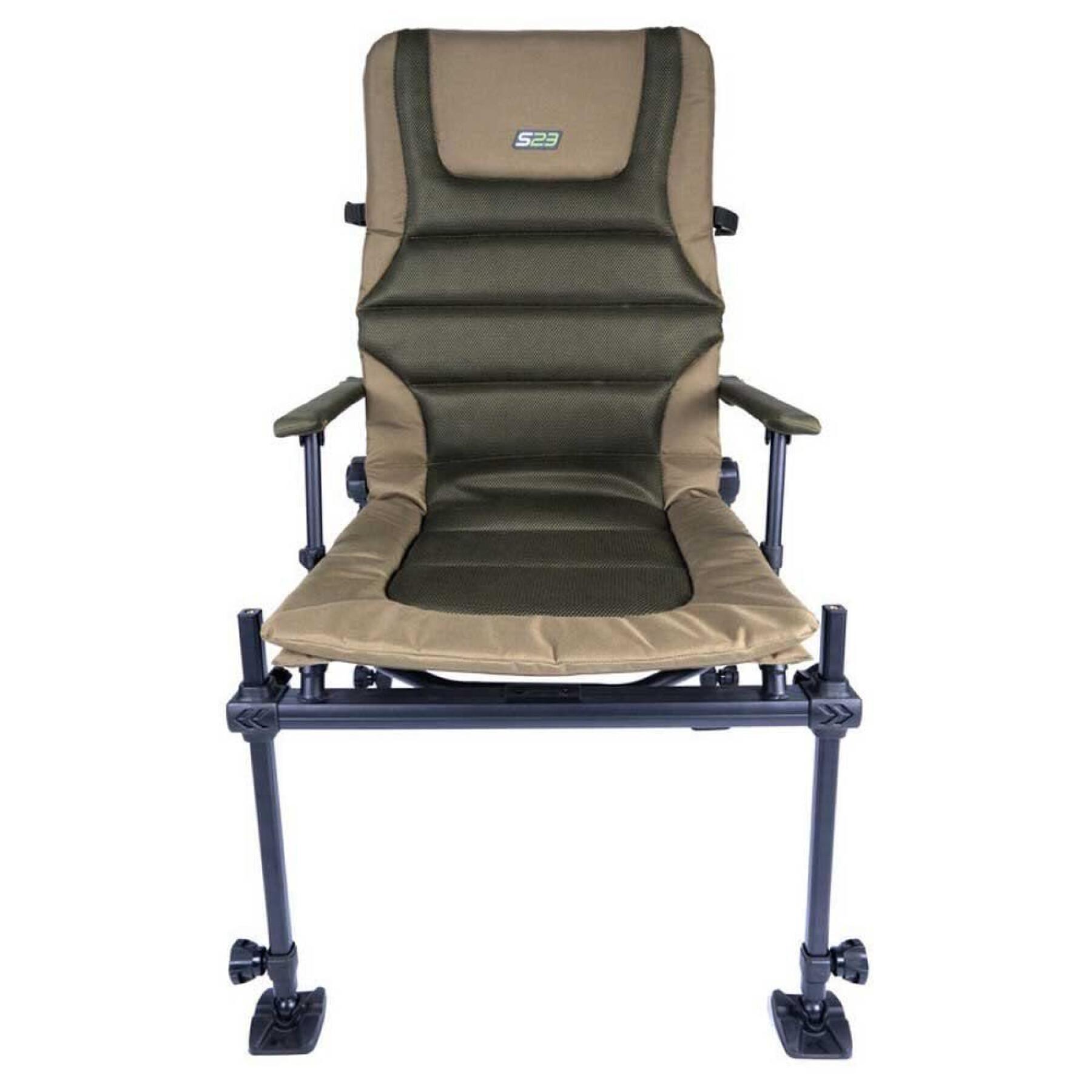 Standardowe krzesła z wyposażeniem dodatkowym Korum S23